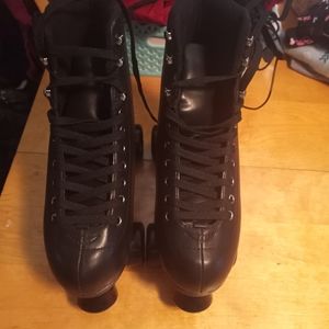 roller skate woman size 9